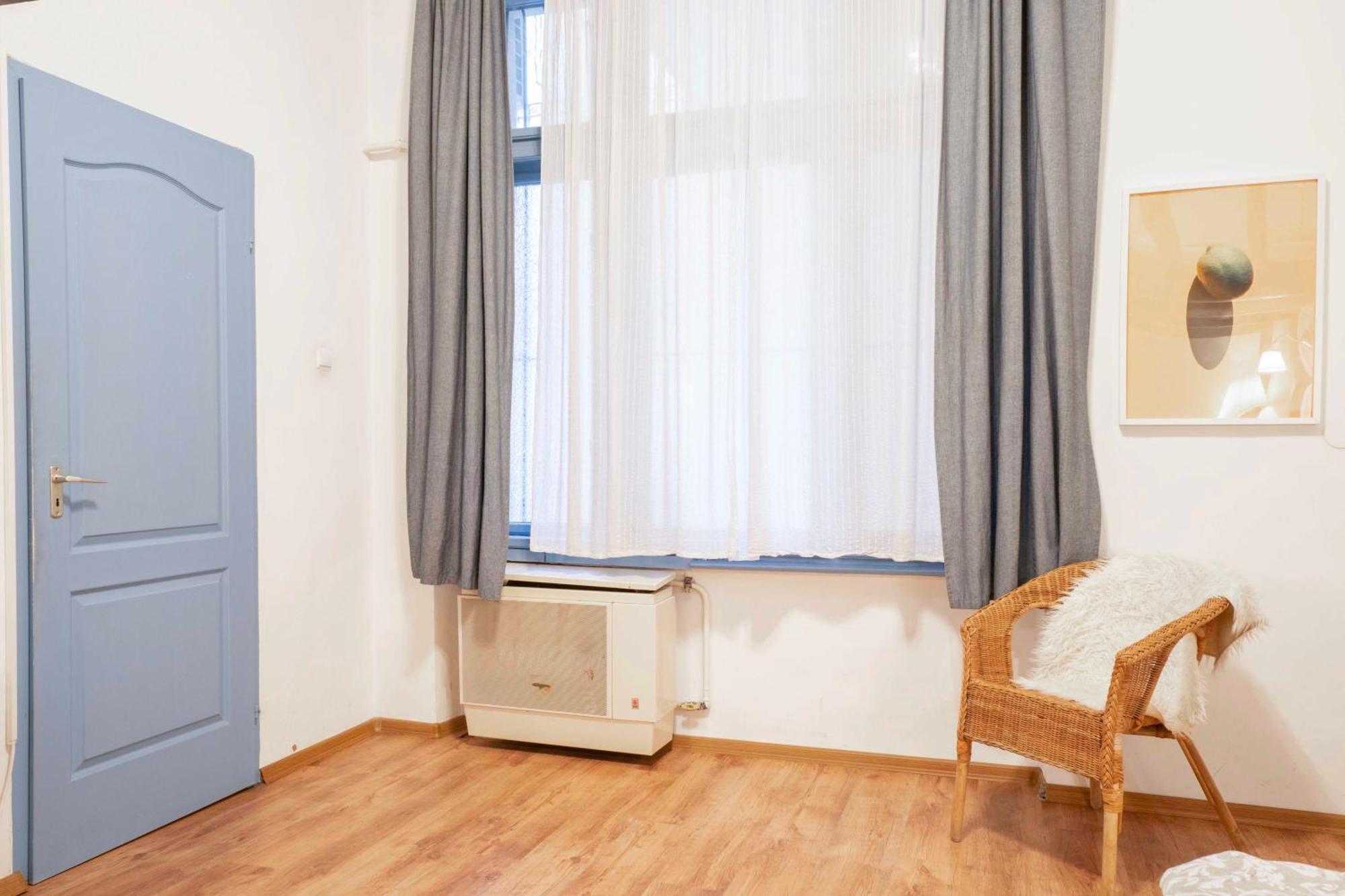 Quiet Cozy Apartment In Party Street E1 Budapesta Exterior foto